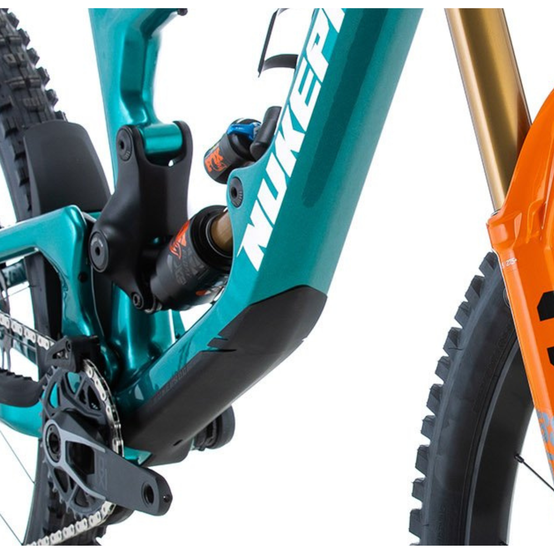 Nukeproof Giga 275-297-290 Downtube Protector